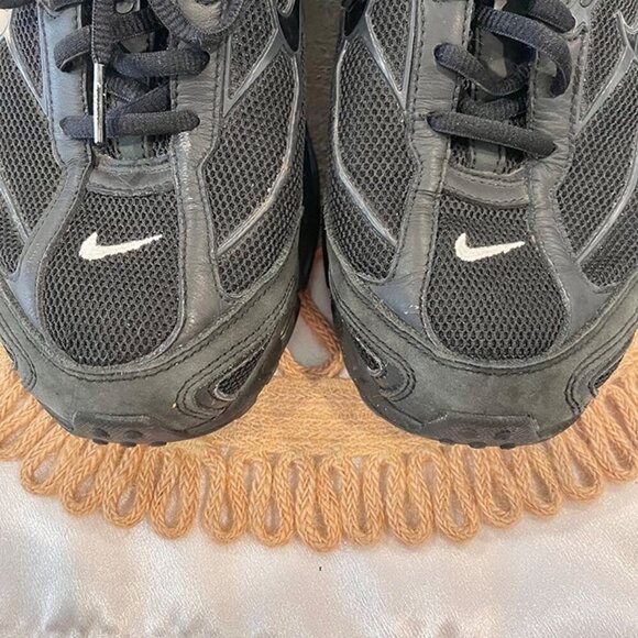 Nike Shox Ride 2 SP x Supreme Black Sneakers Men\'s Size 9 DN1615-001